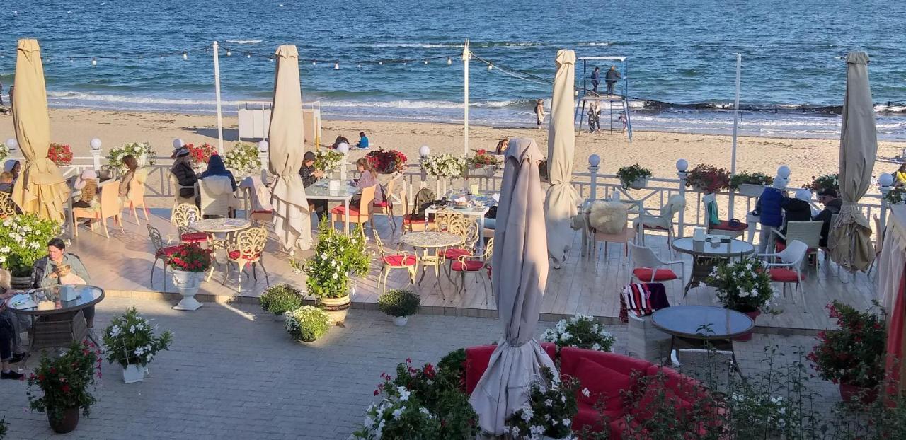 Shalanda Hotel Odessa Buitenkant foto