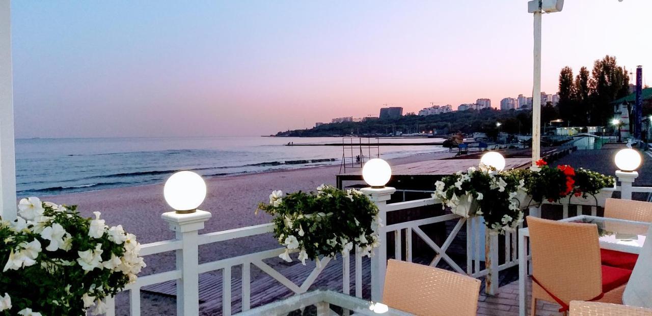 Shalanda Hotel Odessa Buitenkant foto